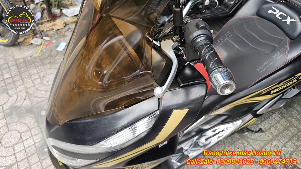 Kính chắn gió HTR lắp chuẩn PCX 2018